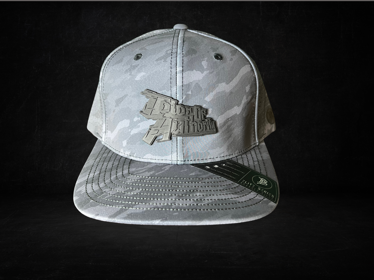 CHARCOAL CAMO FLAT BILL PERFORMANCE HAT