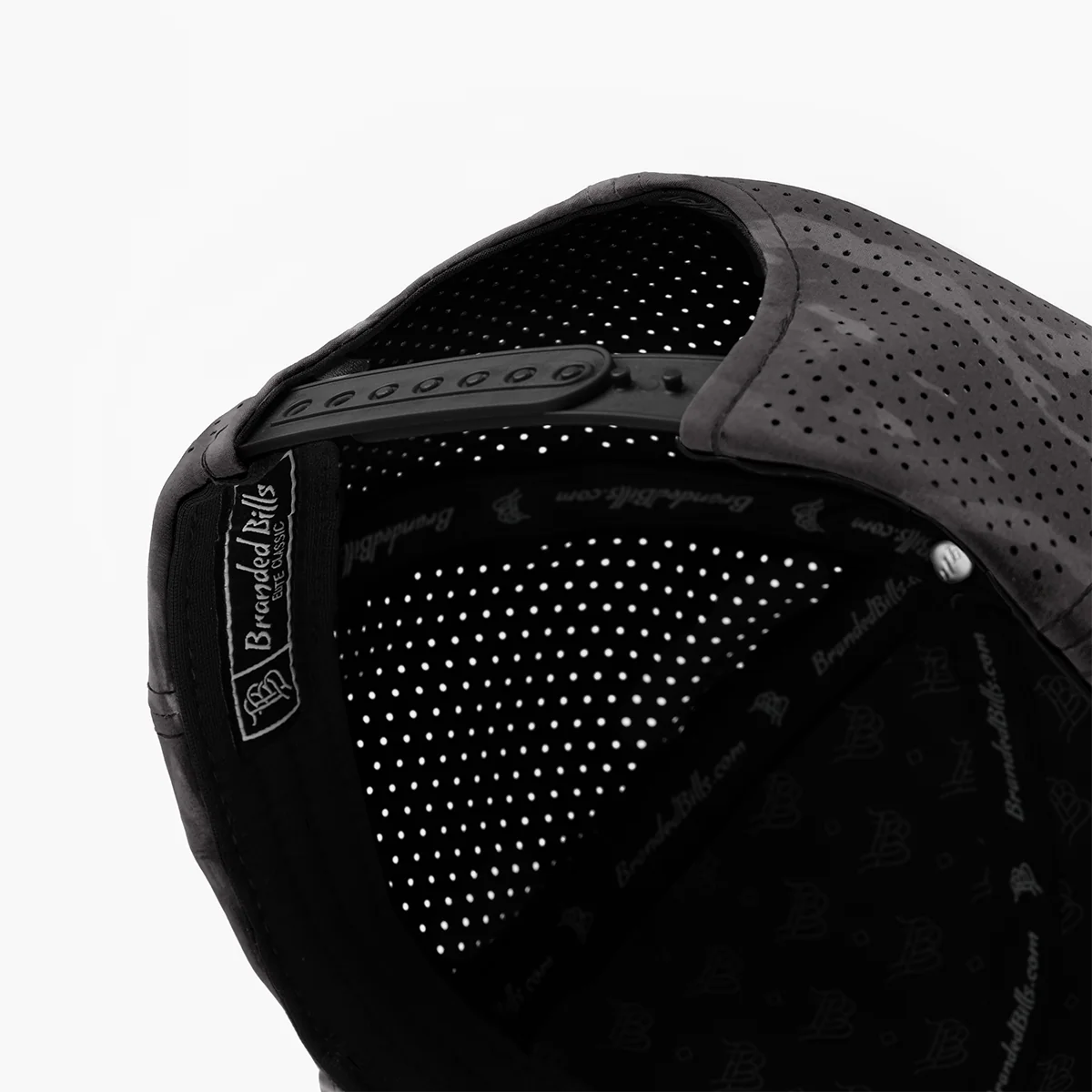 CHARCOAL CAMO CURVED BILL PERFORMANCE HAT