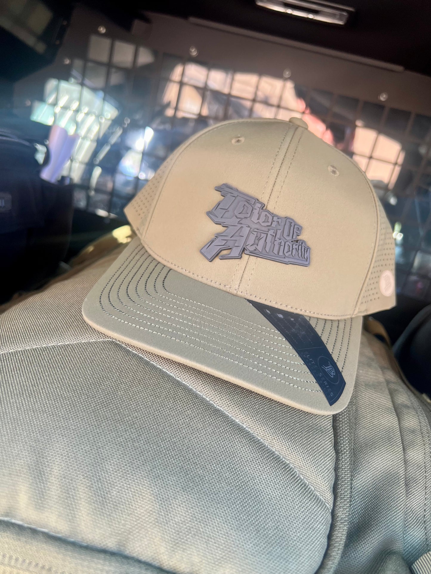 LODEN CURVED BILL PERFORMANCE HAT