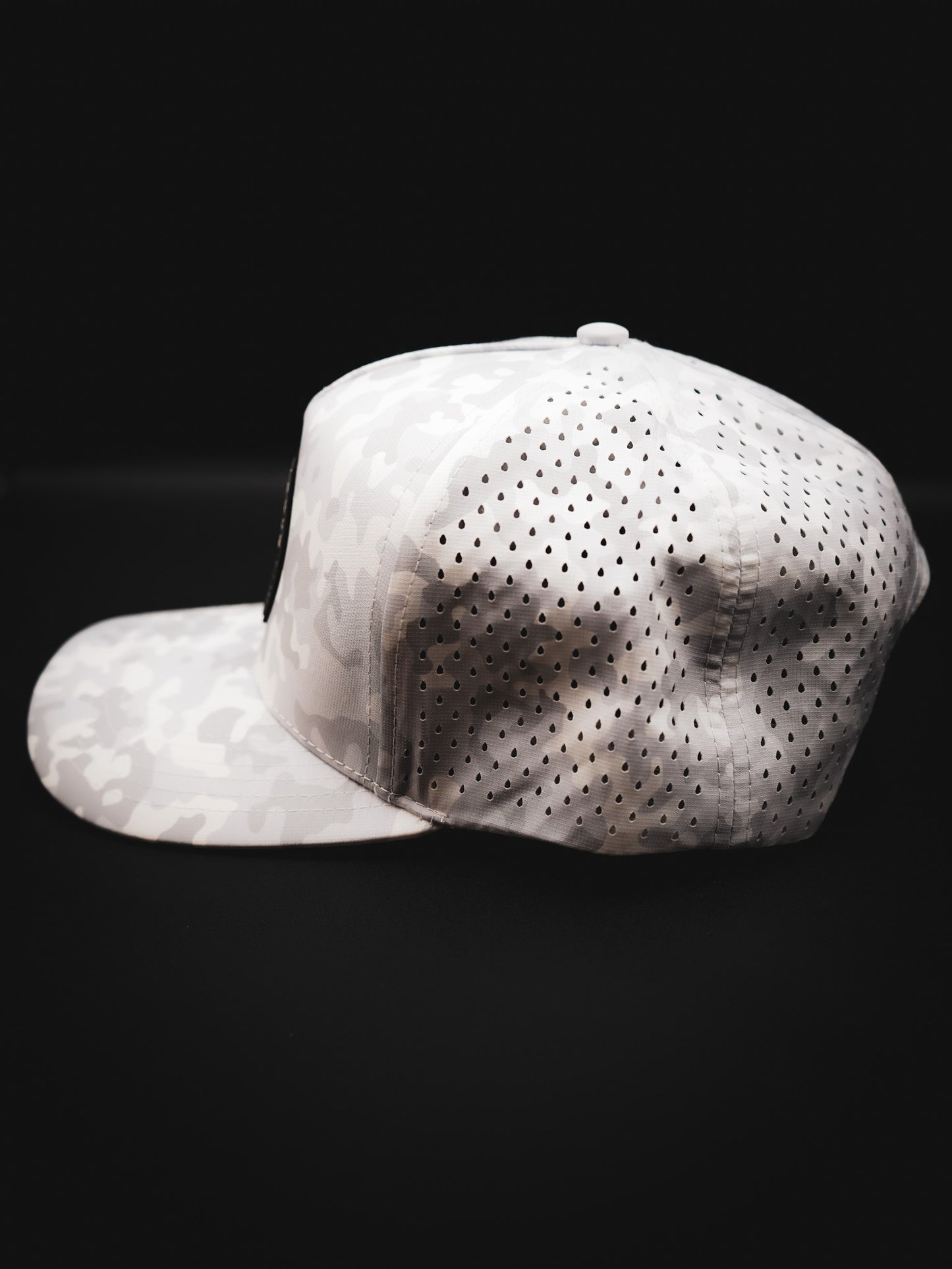 Winds of Plague – 20 Years of Decimation Performance Snapback Hat