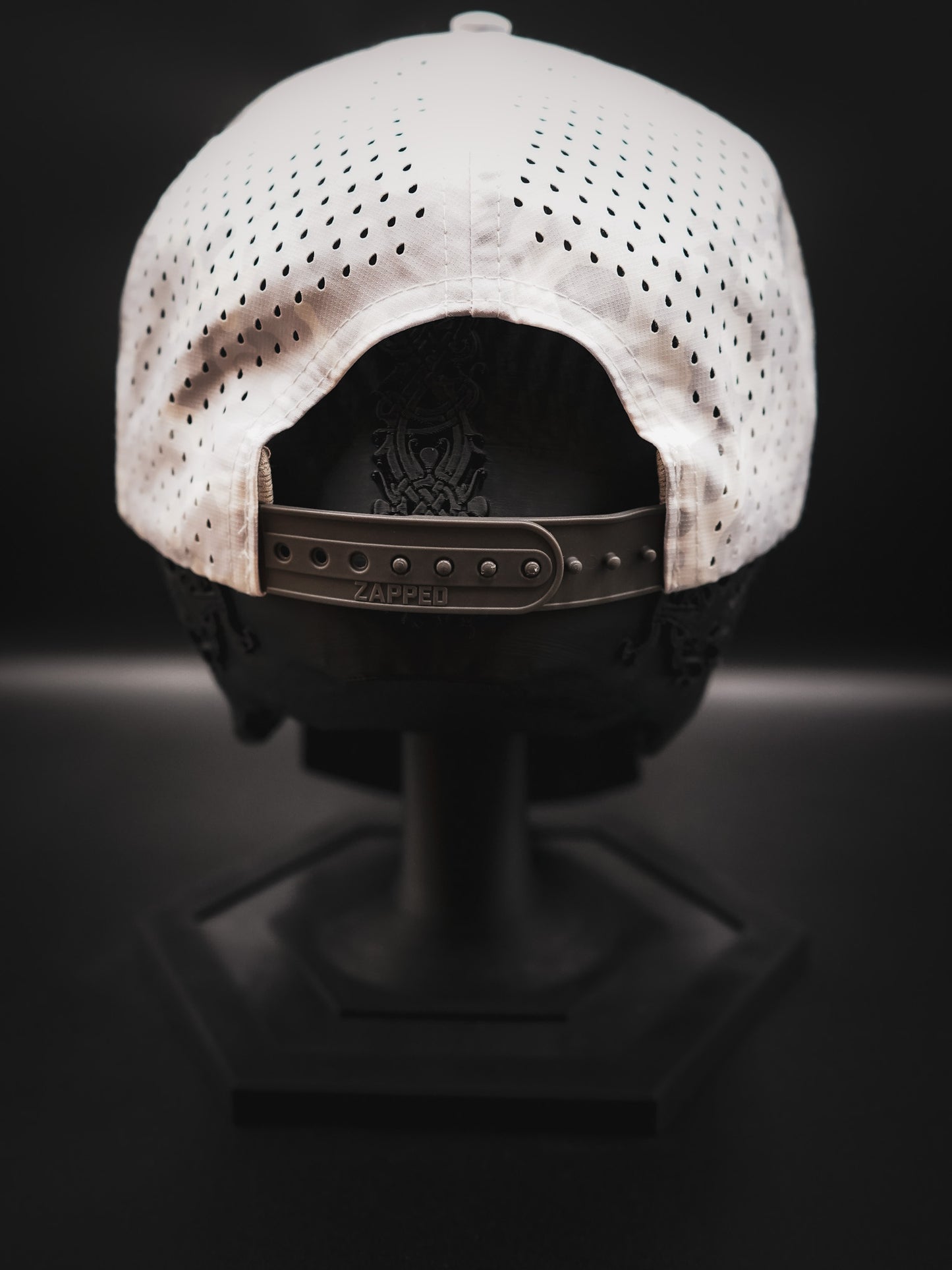 Winds of Plague – 20 Years of Decimation Performance Snapback Hat
